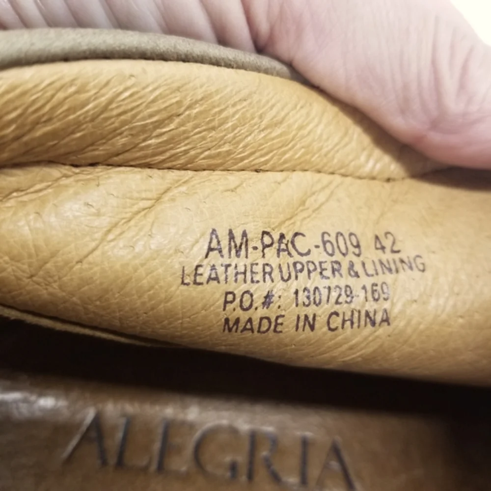 Alegria Mens Size 8.5US 42EU Chukka Boots Taupe Tan Leather Suede Ankle Boot